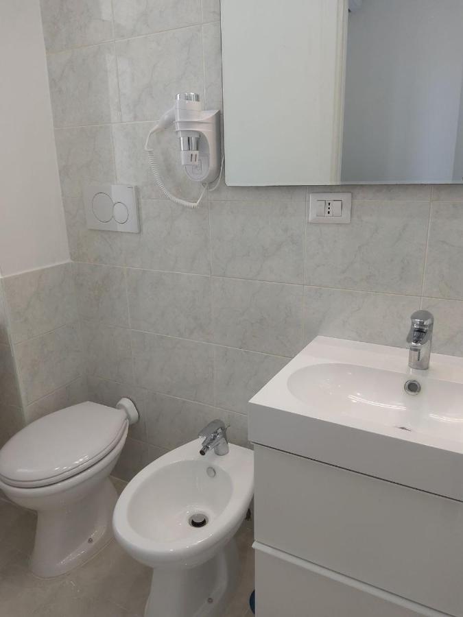 Mare Luna Apartment Bari Exterior foto